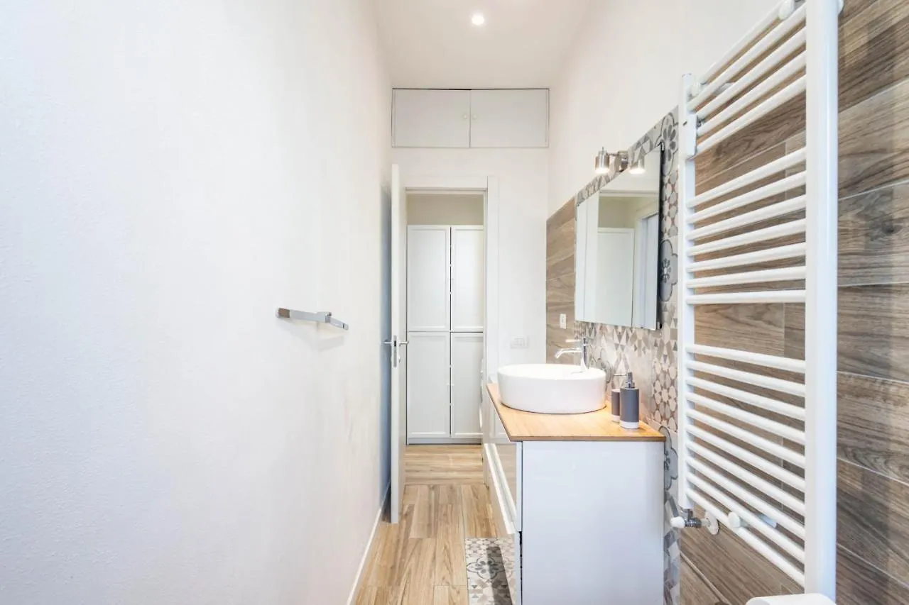 Apartment Easylife - Luminosa Oasi Di Relax A Porta Romana Milan Italy